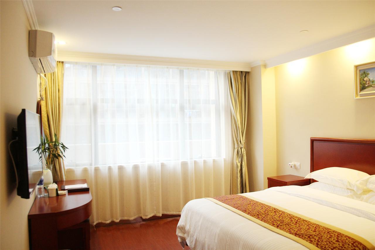 Greentree Inn Shanghai Minhang District Beiqiao Subway Station Express Hotel Xangai Exterior foto