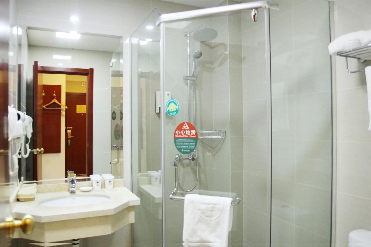 Greentree Inn Shanghai Minhang District Beiqiao Subway Station Express Hotel Xangai Exterior foto