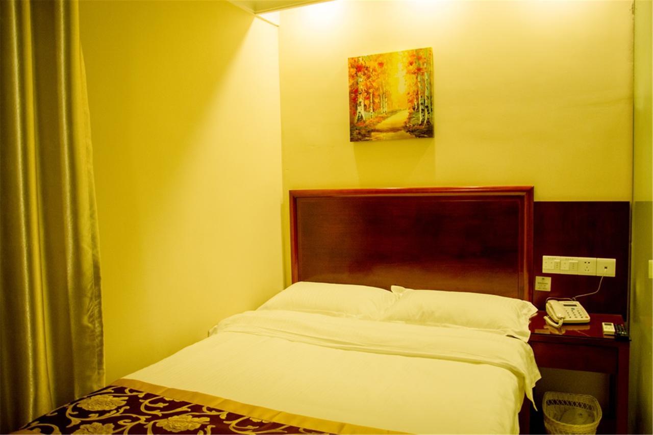 Greentree Inn Shanghai Minhang District Beiqiao Subway Station Express Hotel Xangai Exterior foto